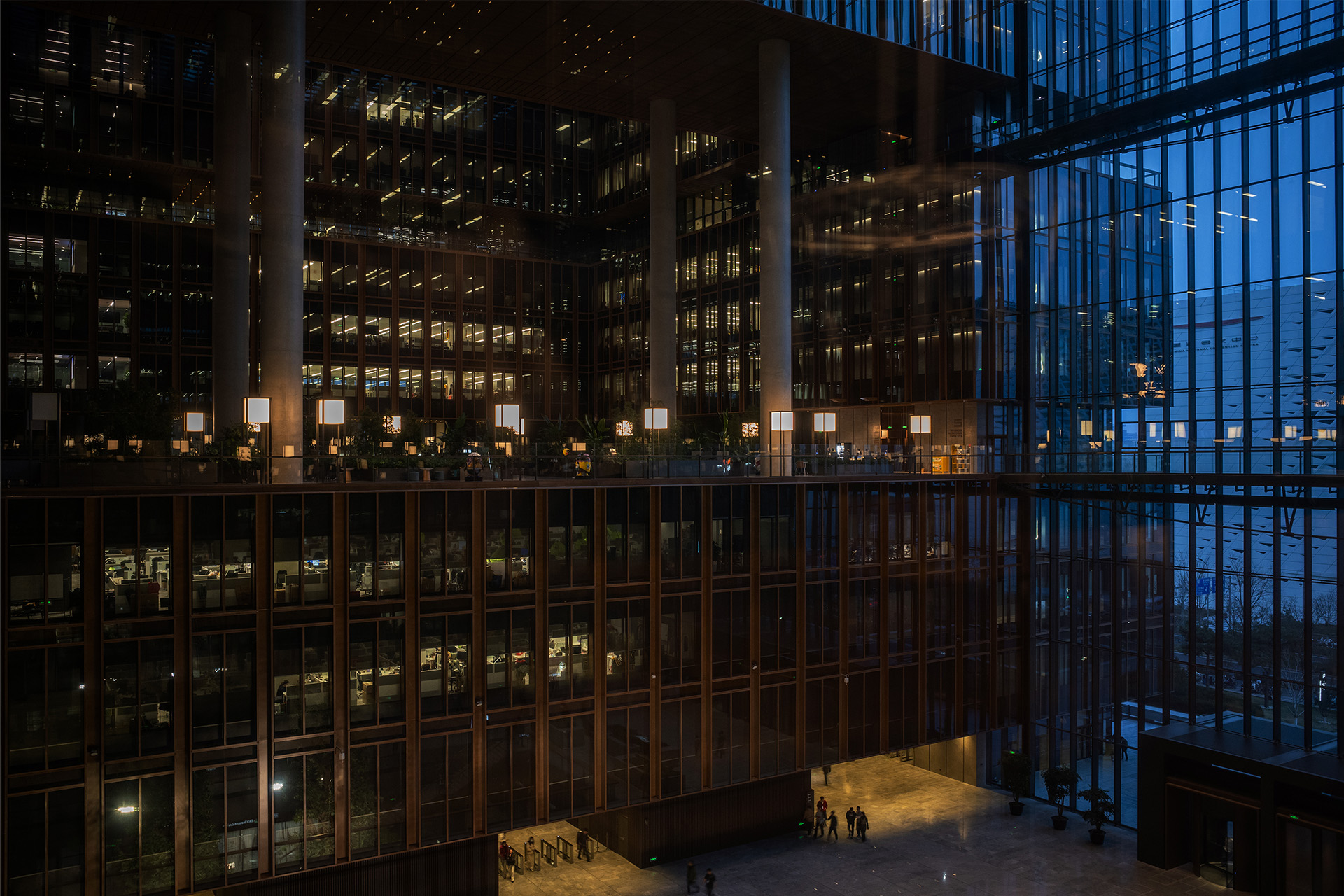 Wide Conversion Lens FOR Ricoh GR Series-Comparison-7Without